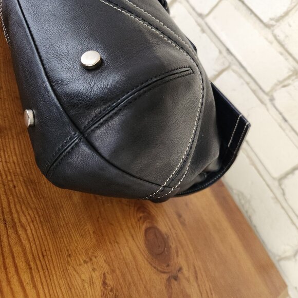 Like New Vintage Coach Hampton Soho Black Leather Tote Bag Purse - Picture 10 of 13